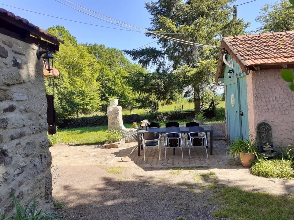 Le grand bonheur House in Bourgogne-Franche-Comté