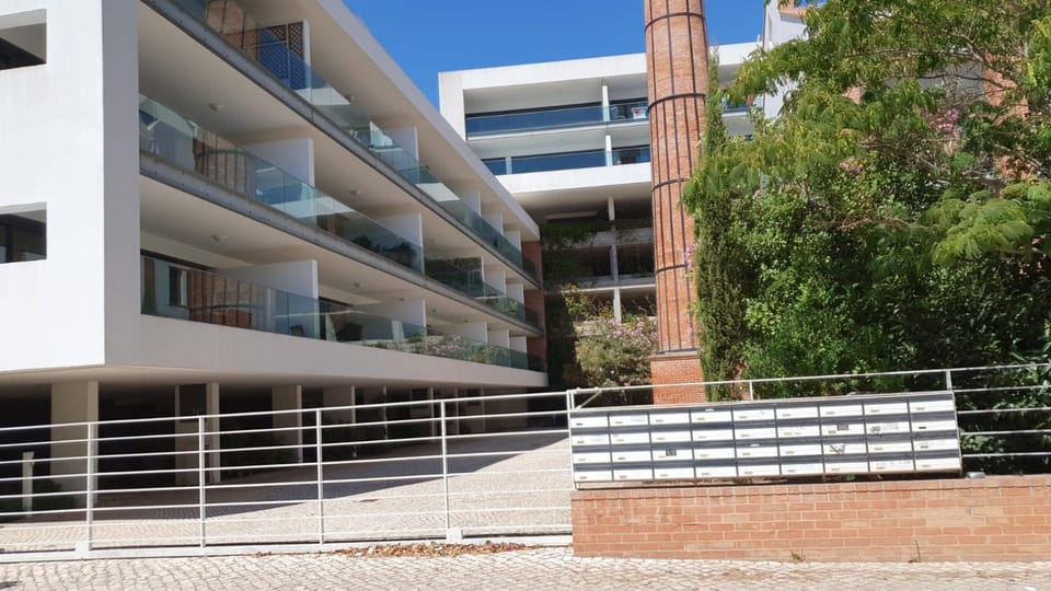 Inner courtyard view