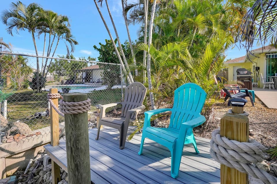 Heated Pool & Spa Home on a Scenic, Gulf Access Canal -Close to Bonita Beach! House in Bonita Springs