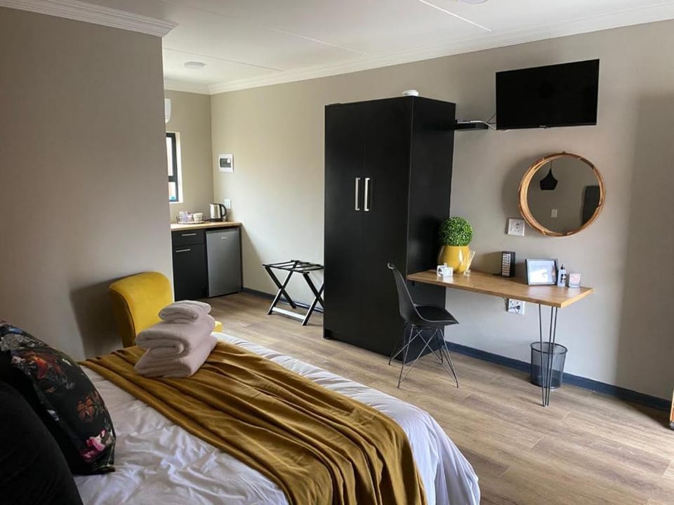 TV and multimedia, oven, wardrobe