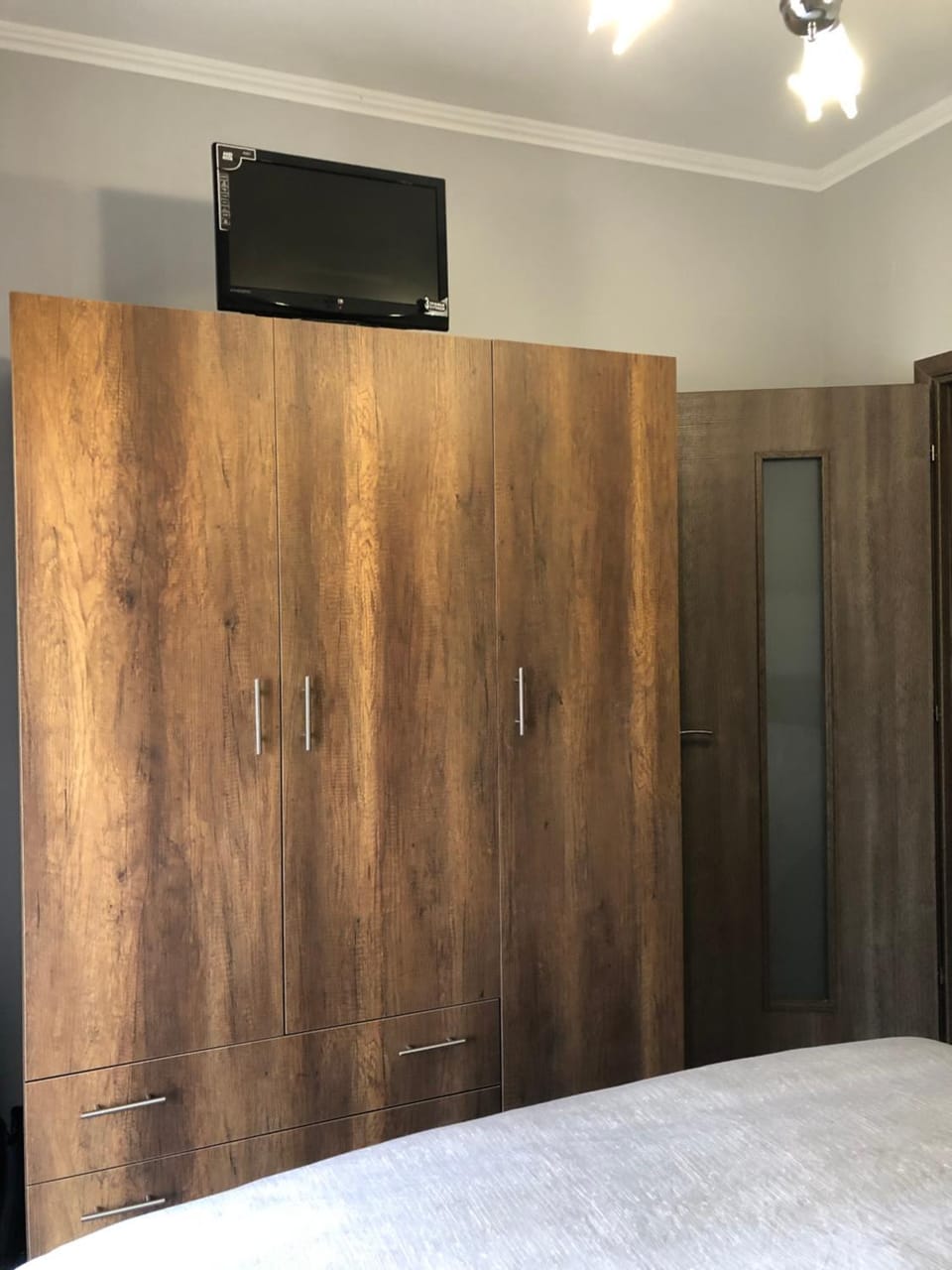 Bedroom, wardrobe