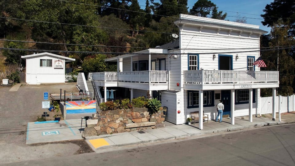 Property building, Day