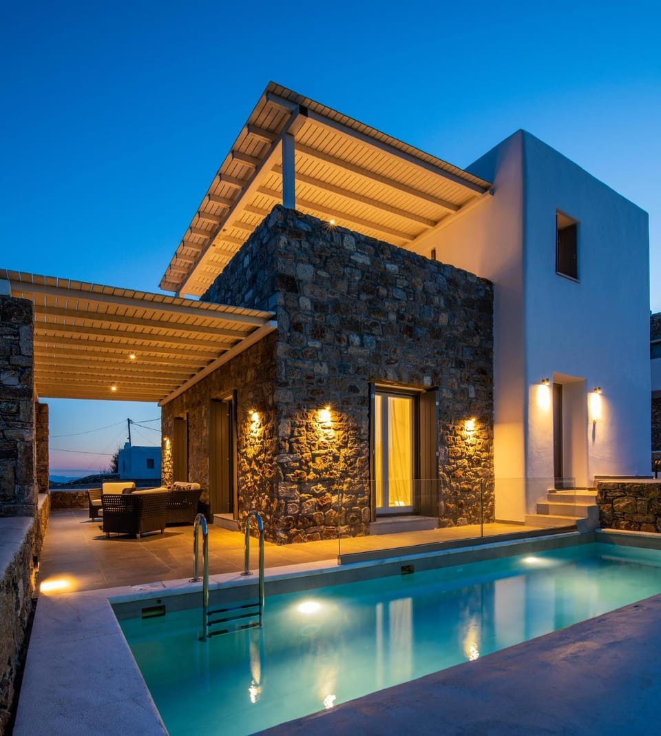 Property building, Night, Pool view, Swimming pool