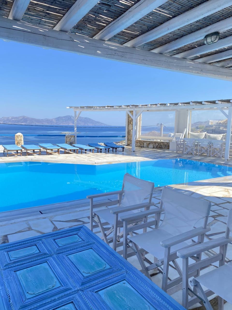 Myrovi Harmony Suites - Sea View & Pool in Kanalia Apartment in Mykonos, Mikonos 846 00, Greece