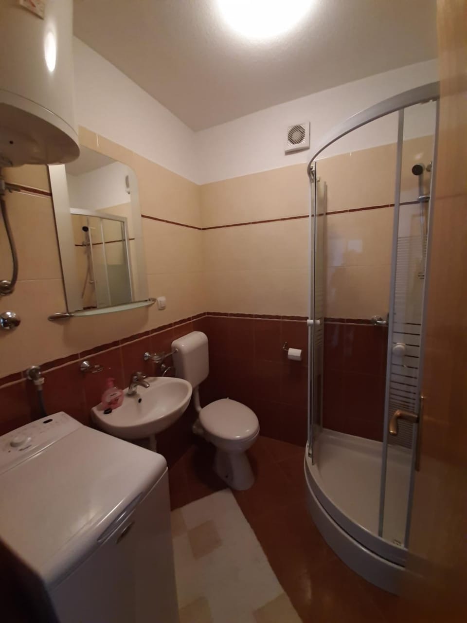 Shower, Toilet, Bathroom