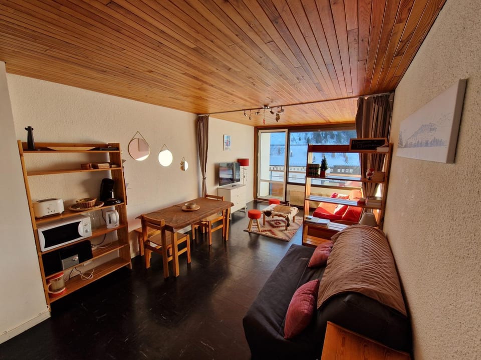 Résidence LES CHAMOIS - aux pieds des pistes de Chamrousse Apartment in Provence-Alpes-Côte d'Azur