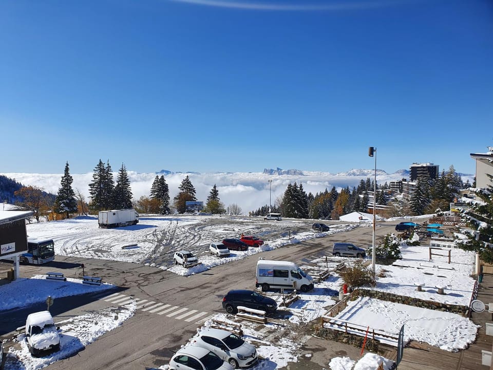 Natural landscape, Parking