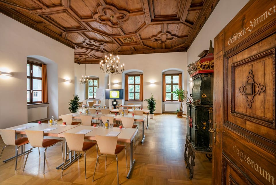 Meeting/conference room
