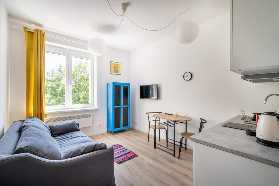 TV and multimedia, Kitchen or kitchenette, Living room