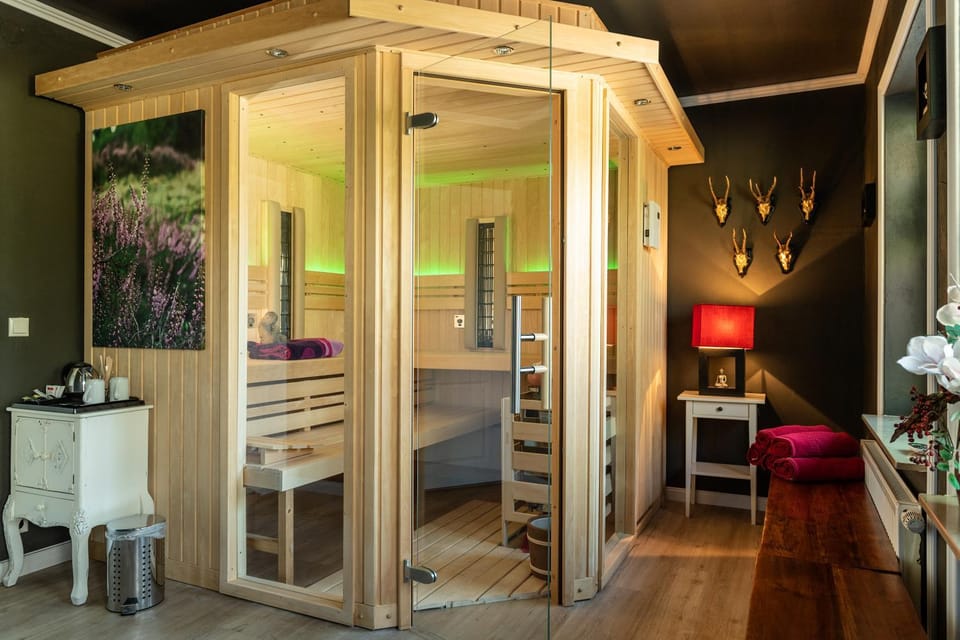 Sauna, Spa and wellness centre/facilities