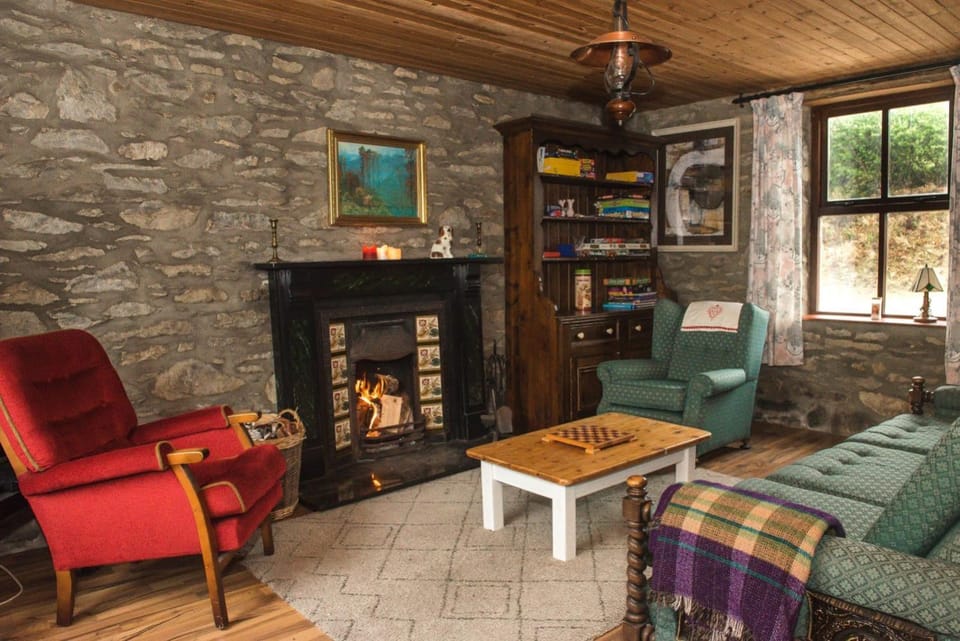 Communal lounge/ TV room, Living room