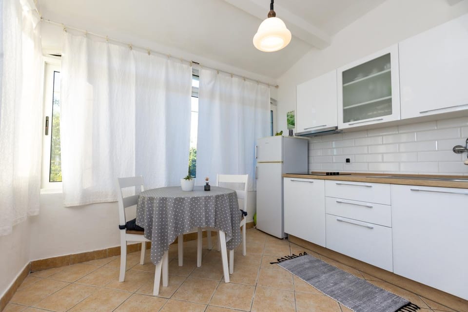 Apartments Biserka Apartment in Zadar County