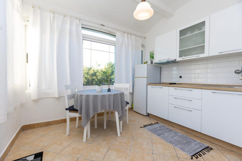 Apartments Biserka Apartment in Zadar County