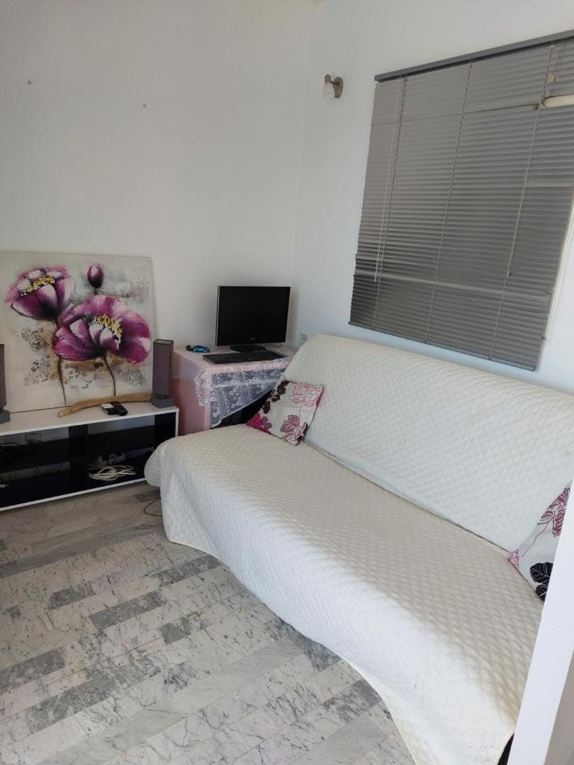 AJACCIO SANGUINAIRES APPT 3P POUR 4 A 5 P TTES COMMODITÉS TT CONFORT A 300M DE LA MER ET A 5 MN DU CENTRE VILLE Apartment in Ajaccio