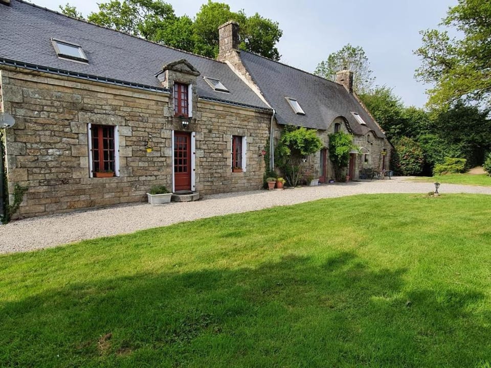 Property building, Garden, Garden view