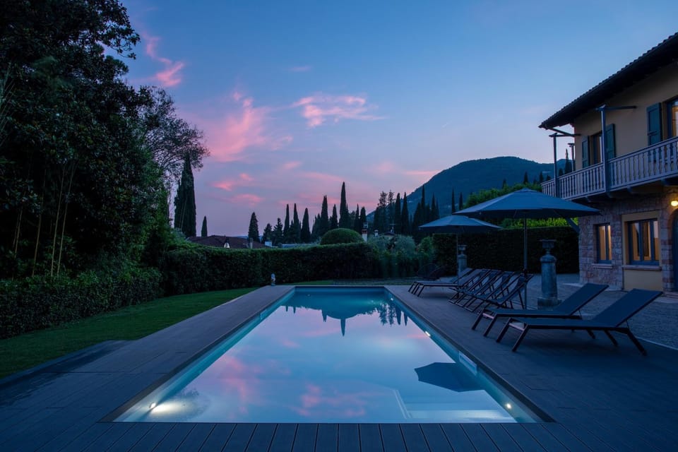 Property building, Swimming pool