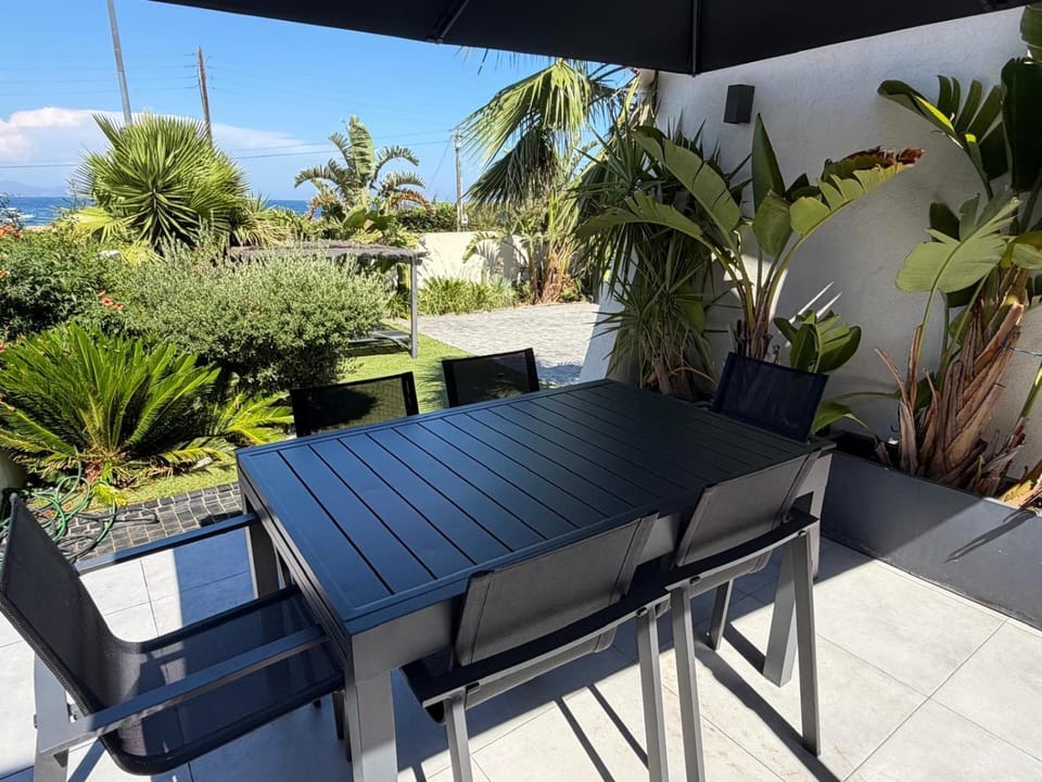 Patio, View (from property/room), Balcony/Terrace, Balcony/Terrace, Dining area, Garden view