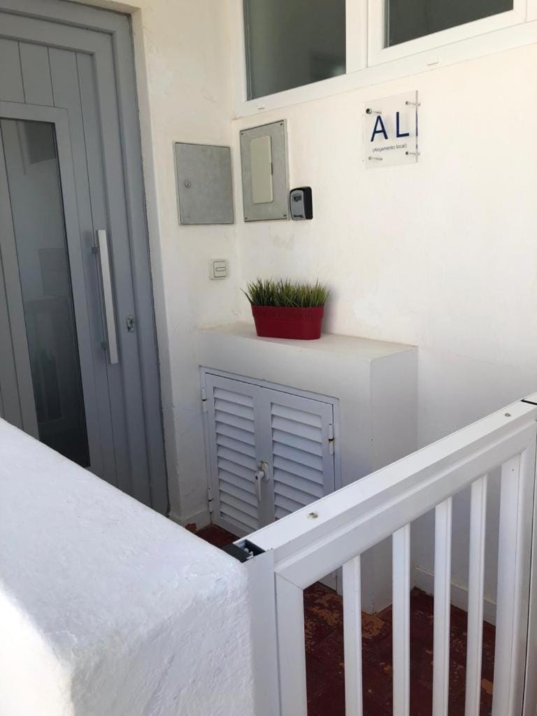 Pé n'Areia Gâmboa Beach T1 Apartment in Peniche