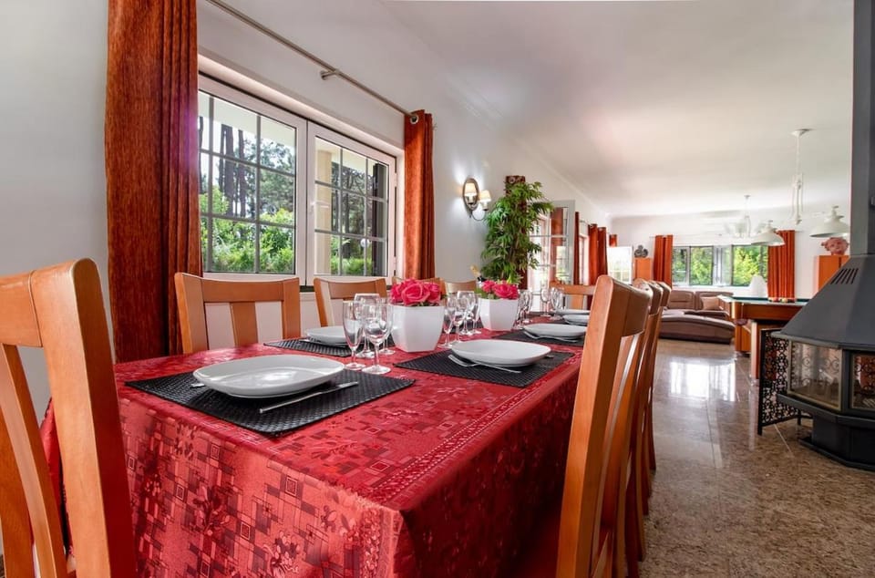 Aroeira Lisbon Villa - Sea & Golf House in Setubal District