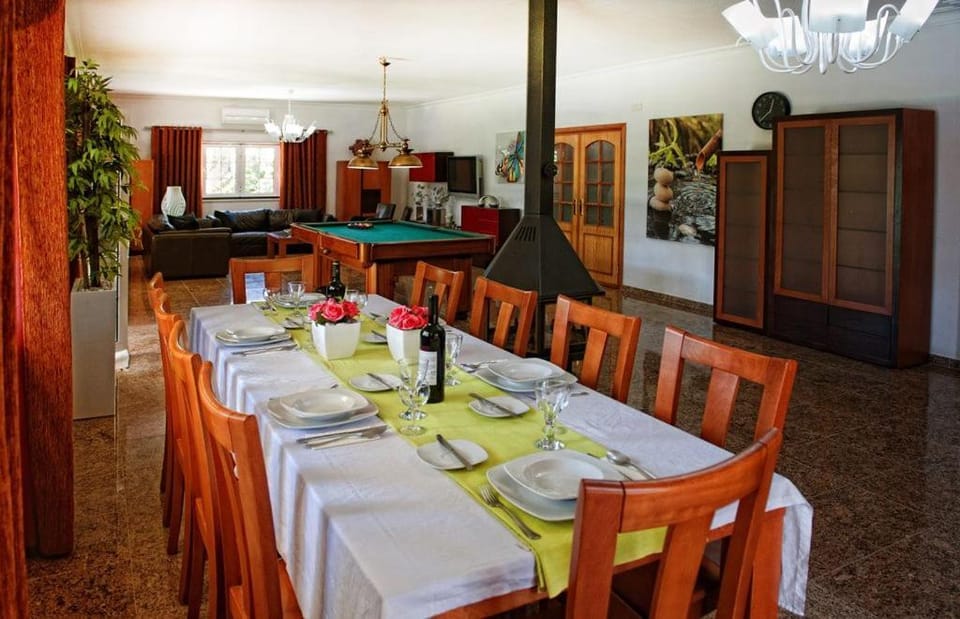 Aroeira Lisbon Villa - Sea & Golf House in Setubal District
