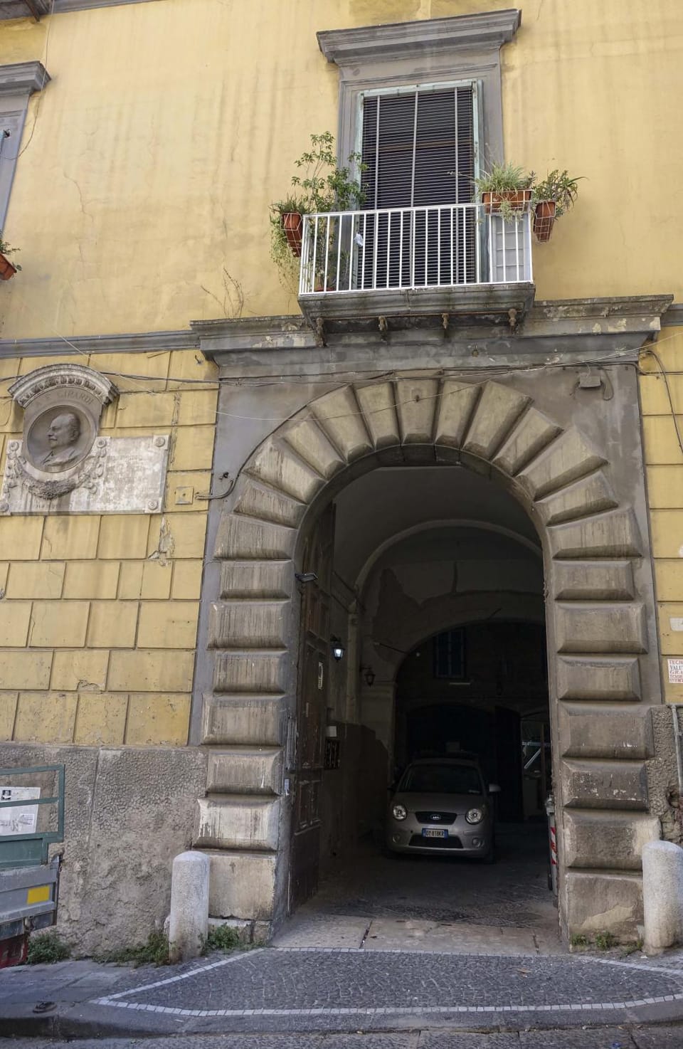 Facade/entrance