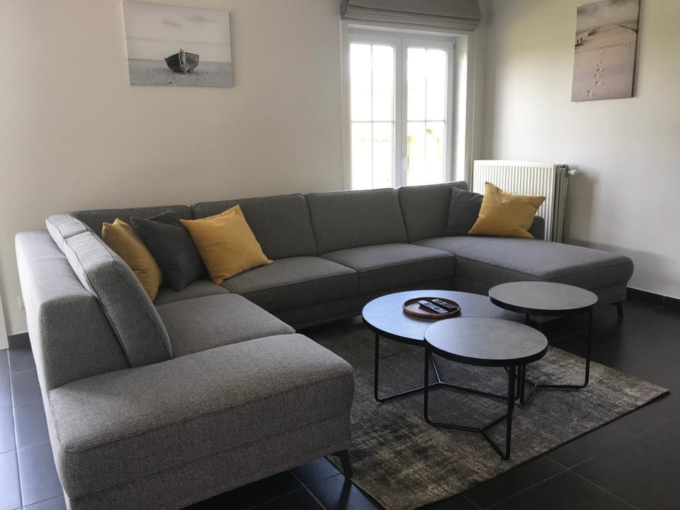 Huis Marlin House in Bredene