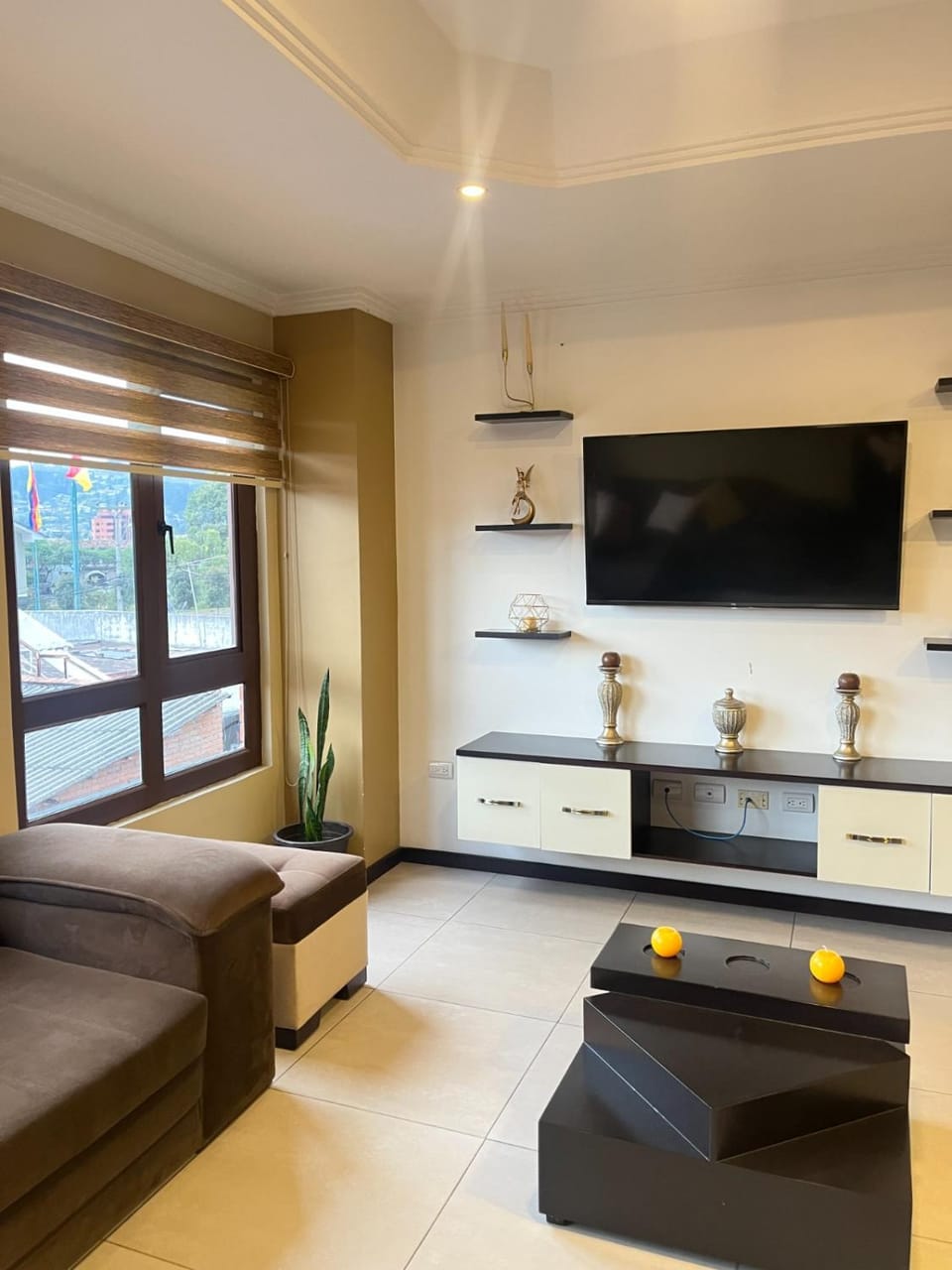 Hermoso apartamento en condominio La Victoria Apartment in Cuenca