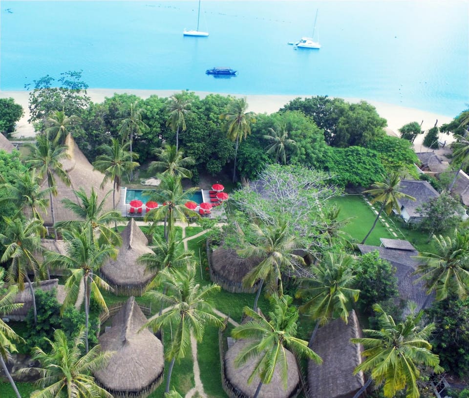Bird's eye view, Garden view, Sea view, Swimming pool