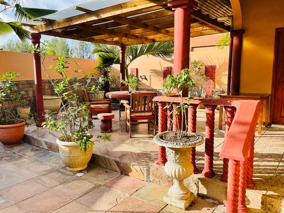 Dining area, Garden view