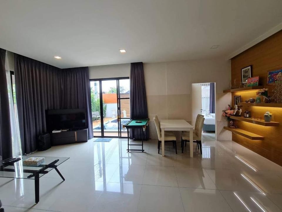 Exotic Pool Villa Pattaya Villa in Pattaya City