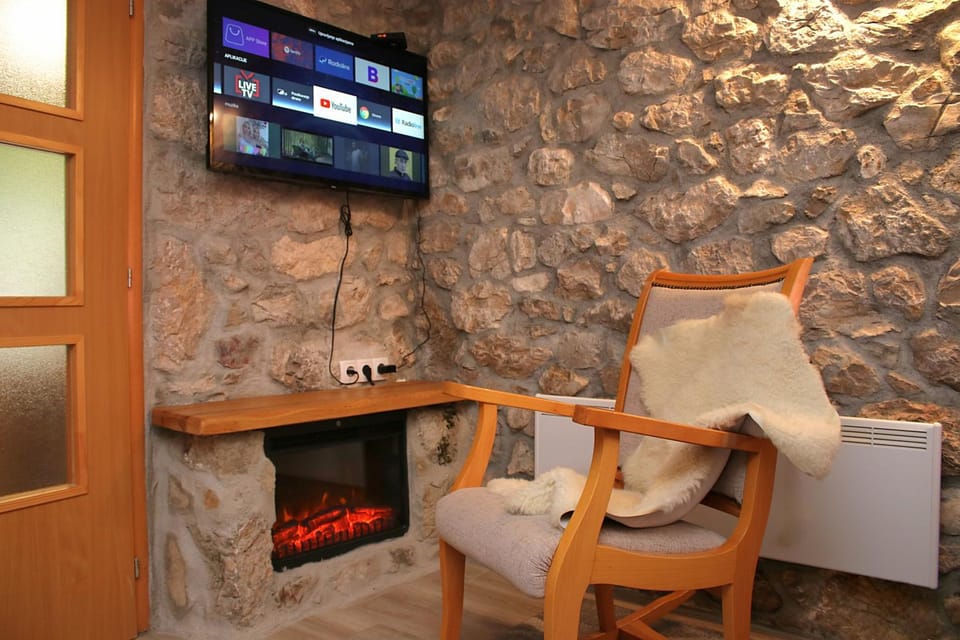 Stone room-Kamena soba Apartment in Bosnia and Herzegovina