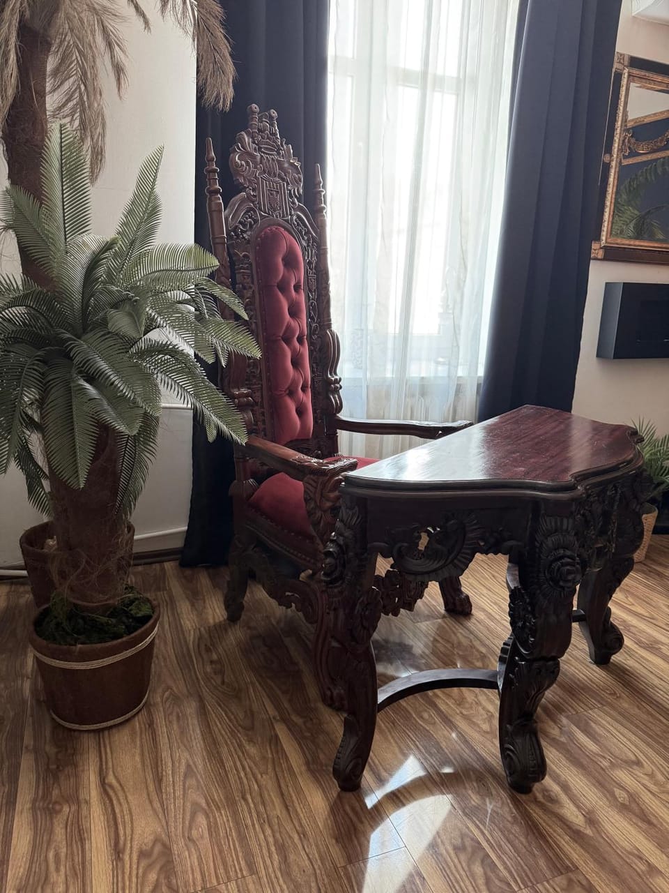 Exclusive Apartment Chmielna Street 95m2 Apartment in Warsaw