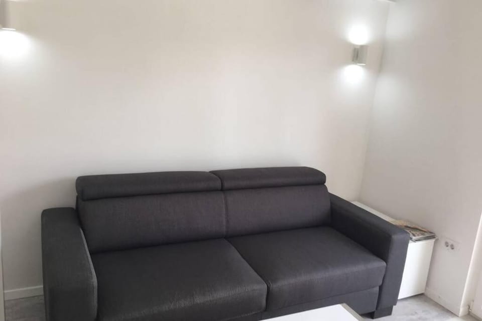 White Studio Opatija Apartment in Opatija