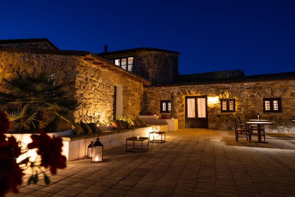 Property building, Area and facilities, Sunset
