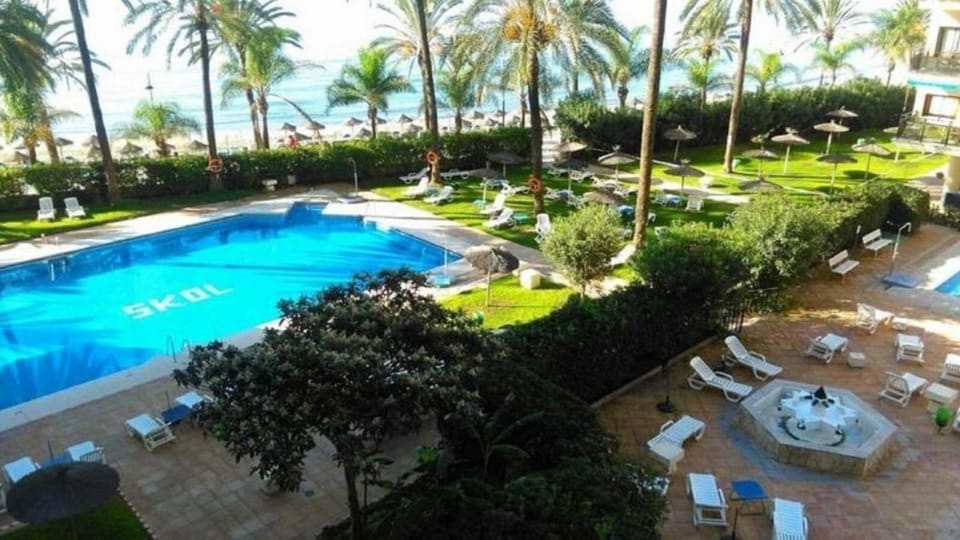 Apartamento144 SKOL Marbella playa Apartment in Marbella