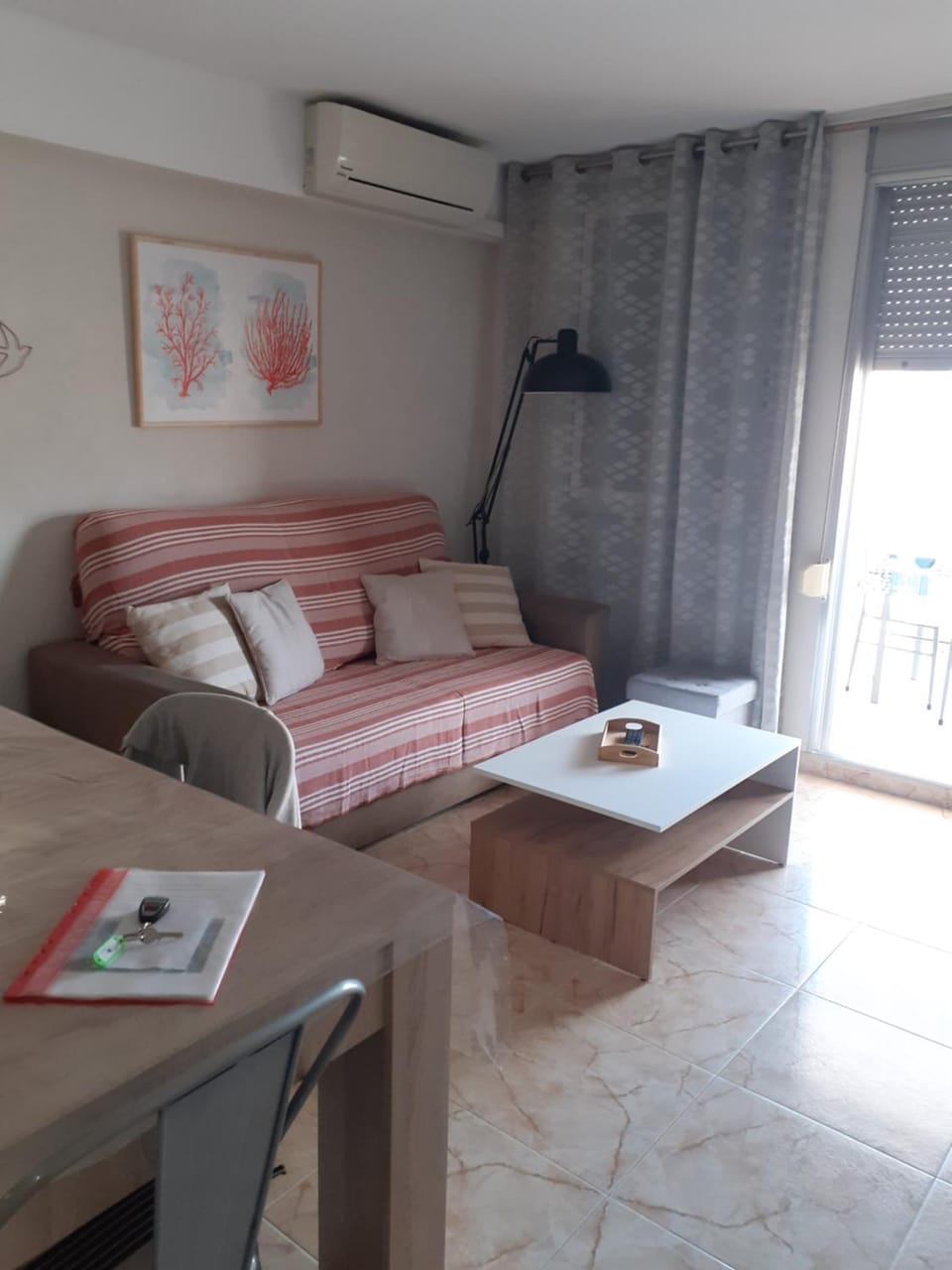 APPARTEMENT VUE MER 40 METRES DE LA PLAGE Apartment in Cullera