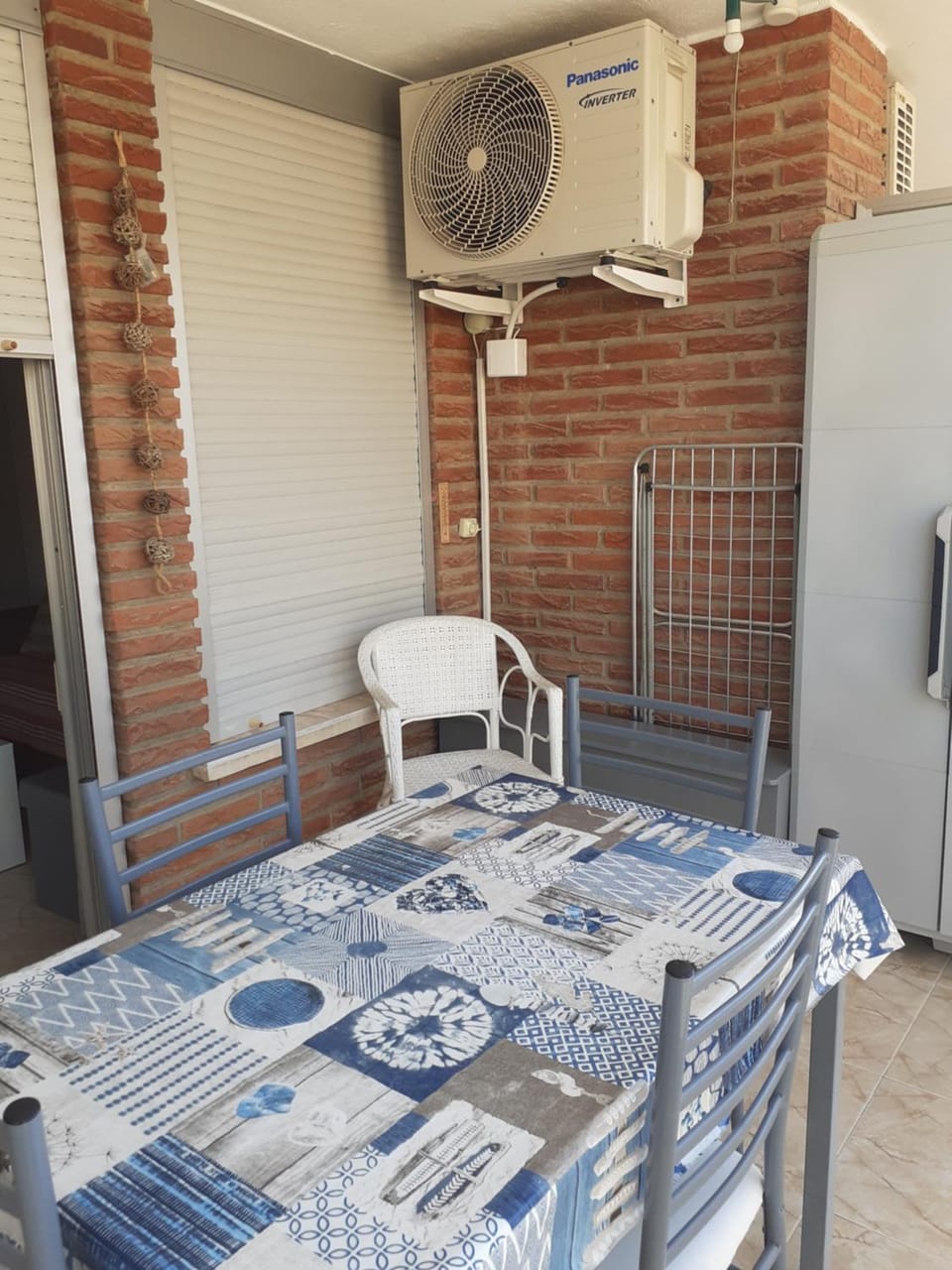 APPARTEMENT VUE MER 40 METRES DE LA PLAGE Apartment in Cullera