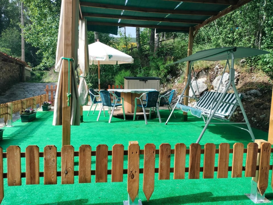 Garden, Balcony/Terrace