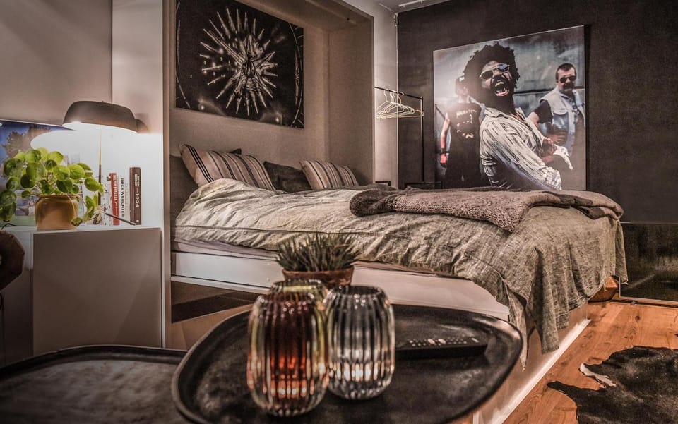 Backstage Bed and Breakfast in Flanders