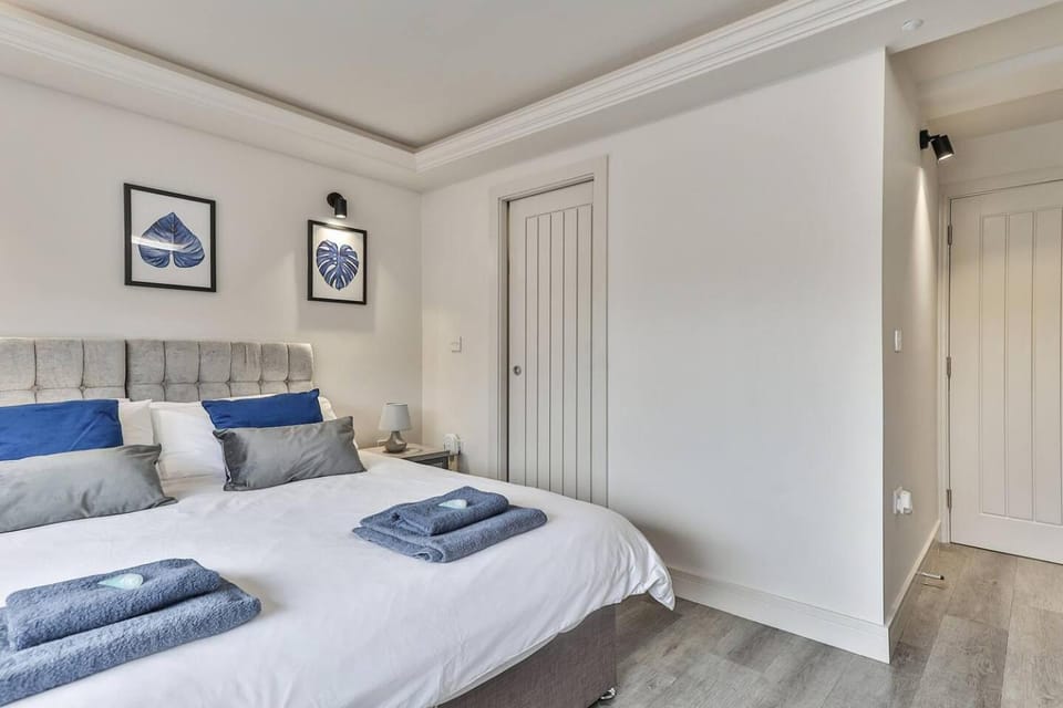 Spacious, Modern 2 bed Apartment with ensuites Apartment hotel in Sheffield