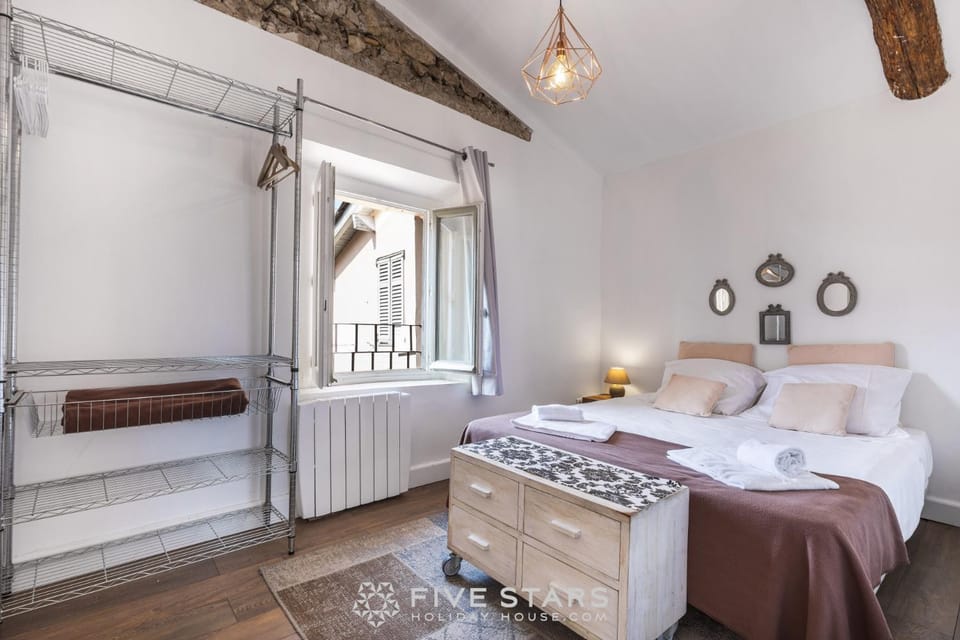 Vieux Nice - Jean Jaurès FSHH Apartment in Nice