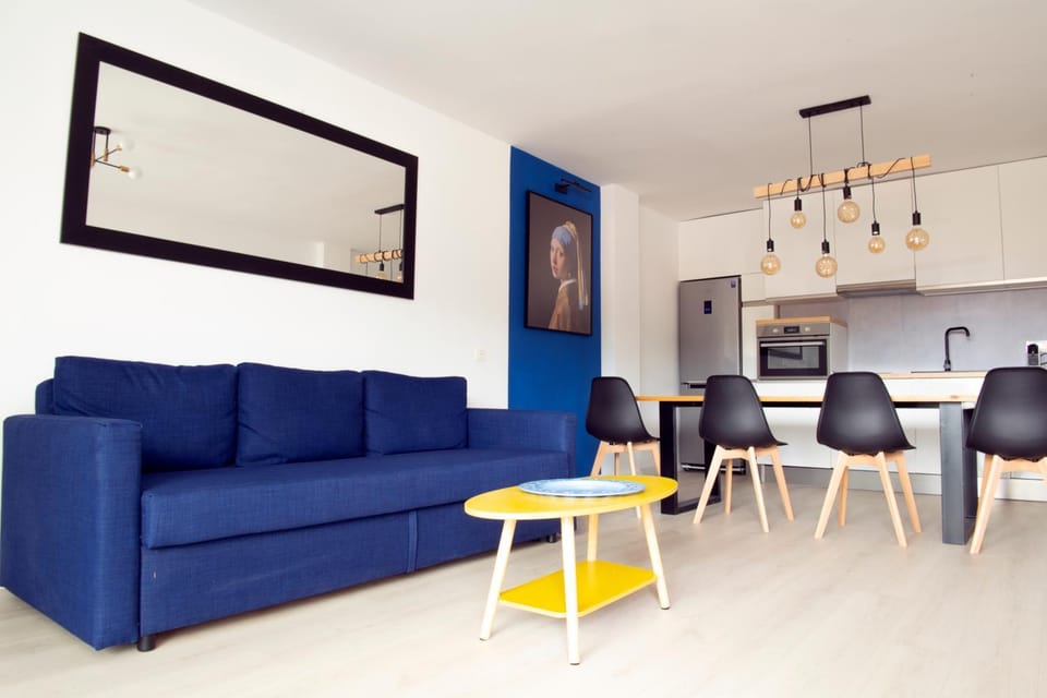 Kitchen or kitchenette, Living room, Dining area, Dinner