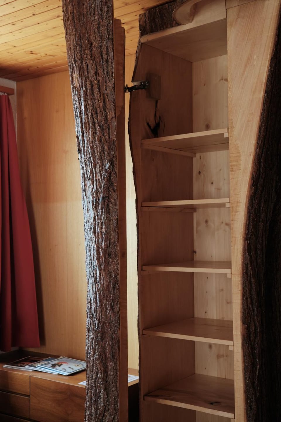 Decorative detail, wardrobe
