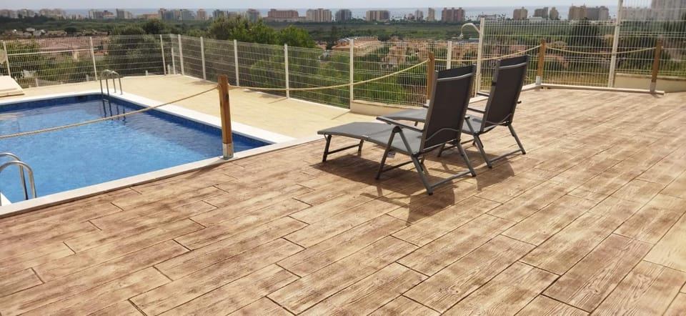 Day, View (from property/room), Pool view, Swimming pool, Swimming pool, sunbed