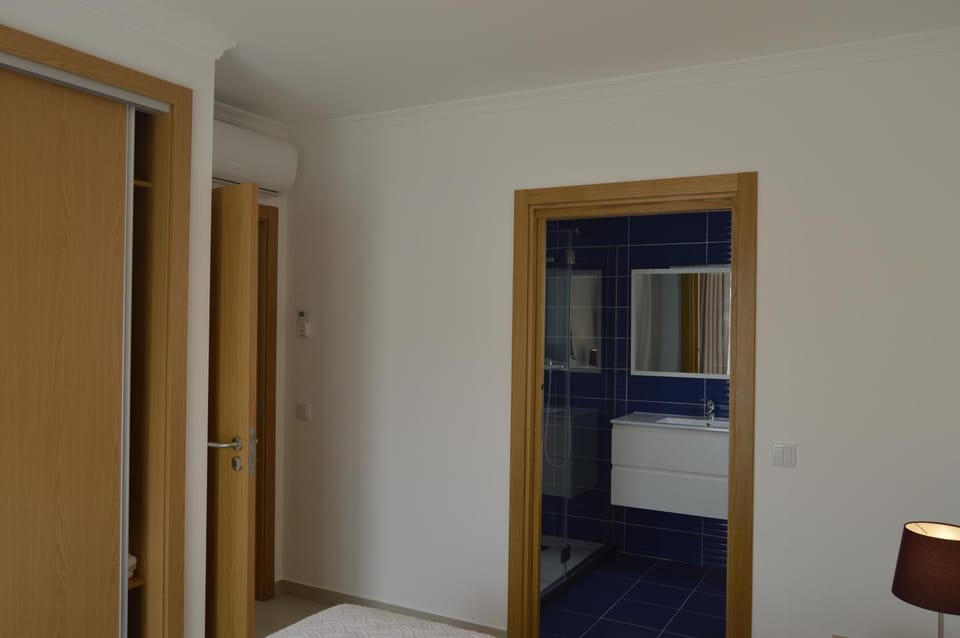 Bed, wardrobe