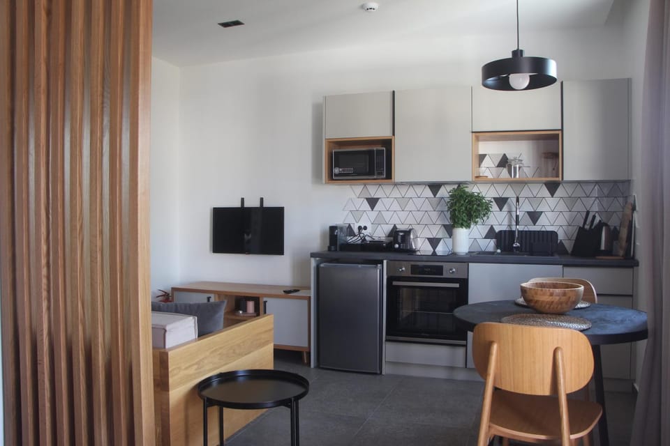 Chill and Thrill Apartments Apartment in Mastihari