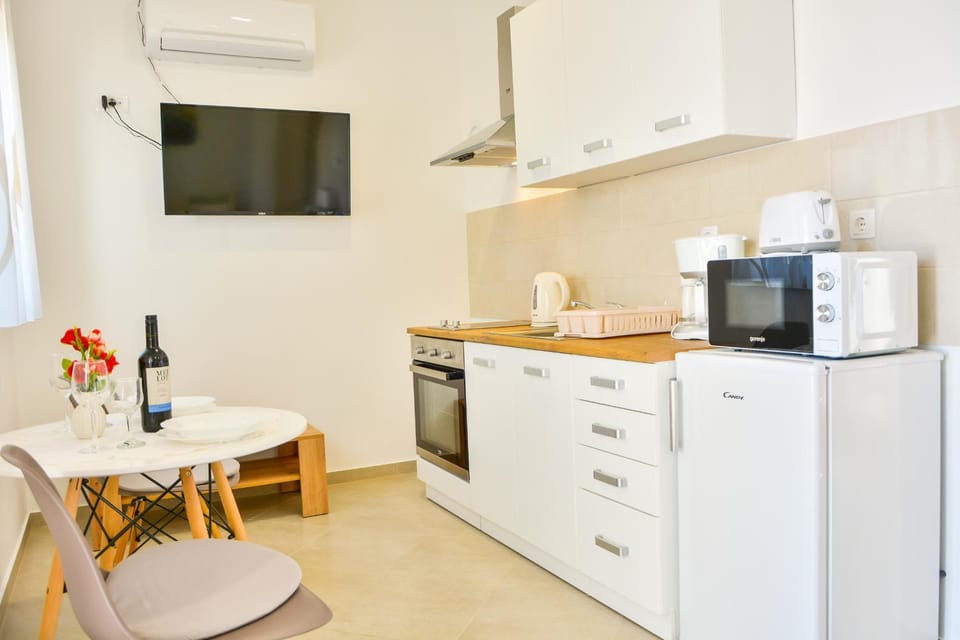 Gromila 2 Apartment in Lika-Senj County