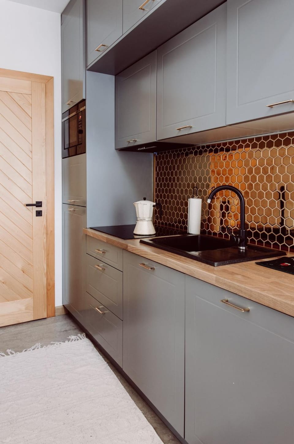 Kitchen or kitchenette, Other, Other, Other, Seating area, stove, towels, towels