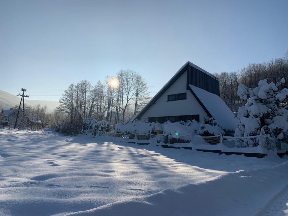 Property building, Winter