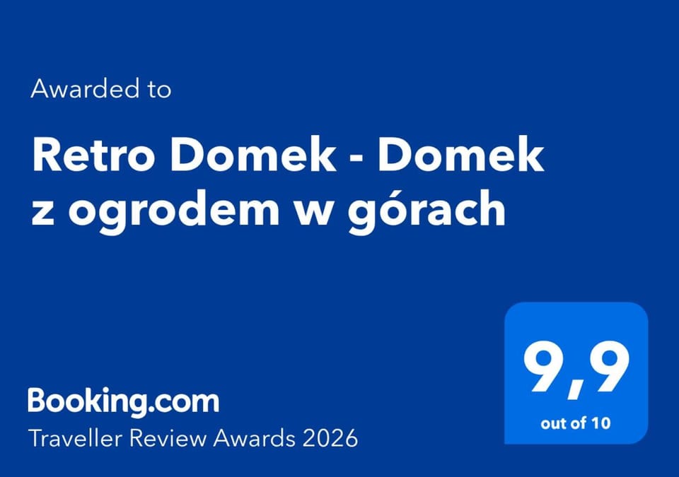 Retro Domek - Domek z ogrodem w górach House in Lesser Poland Voivodeship